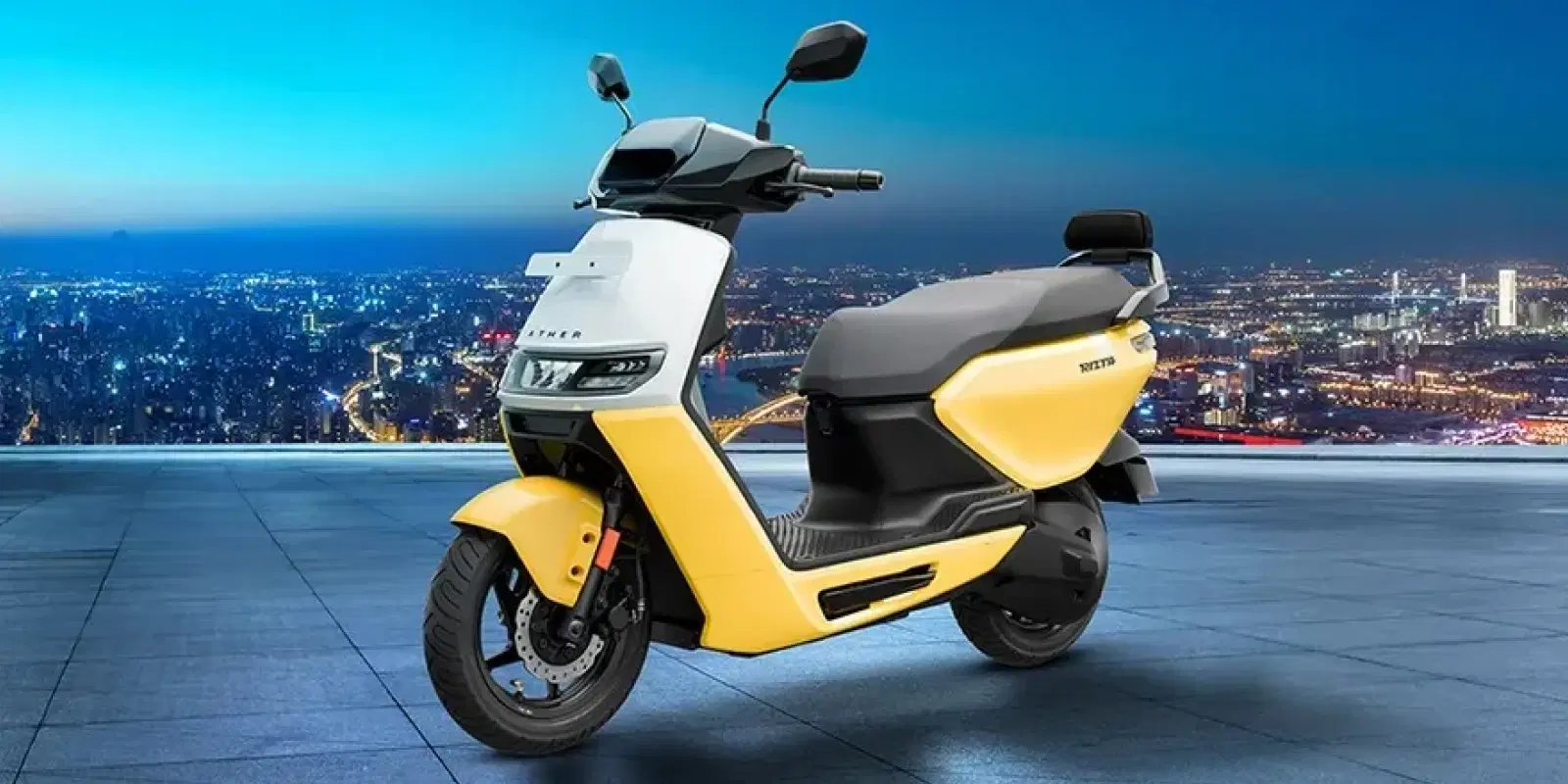 Ather Rizta 3.7 — Connected Features for Everyday Convenience