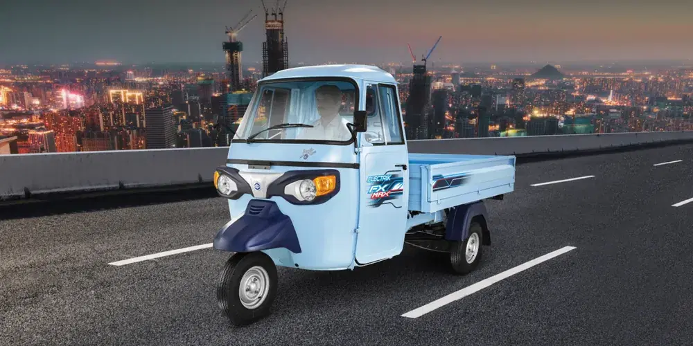 Piaggio Ape E-Xtra FX Max — Perfect Blend of Comfort and Style
